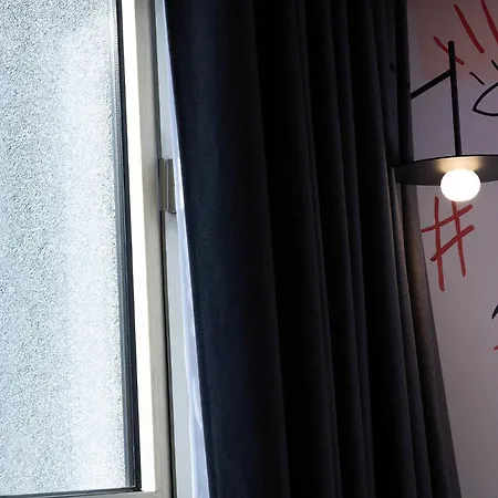 Les Artistes Hotel Parigi