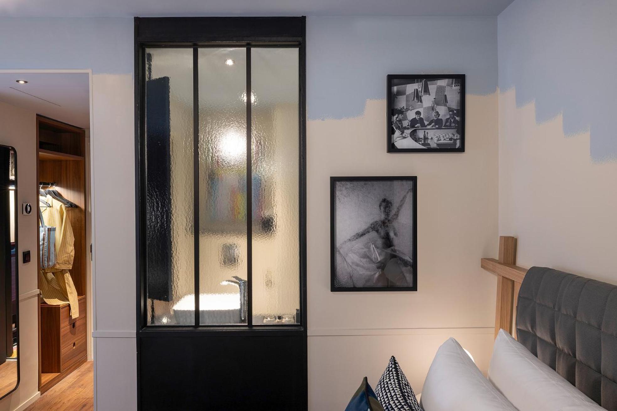 Hotel Les Artistes 4*